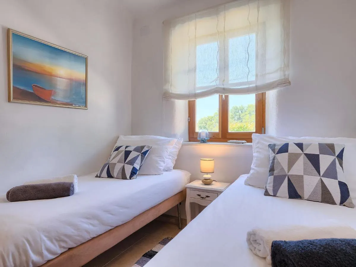 Holiday Home Casa Nini By Interhome